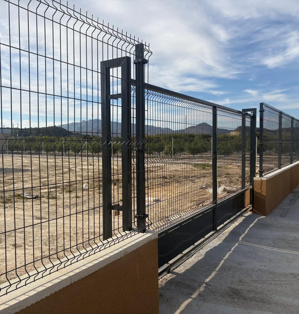 Malla_Hercules-finca_CercadosPedroFuentes